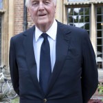 HdeGivenchy_V_10nov11_rex_b
