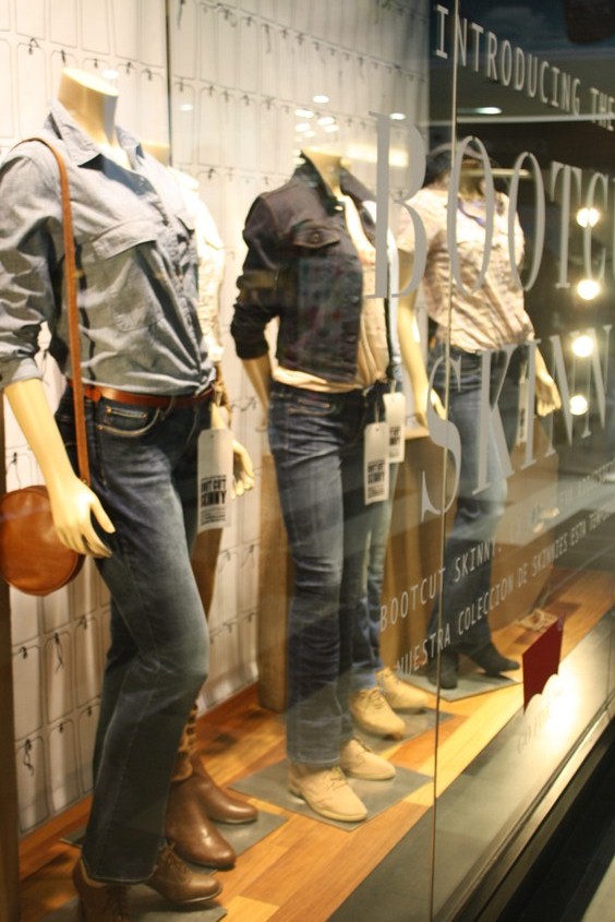 Levi’s Curve ID: Bootcut Skinny Jeans