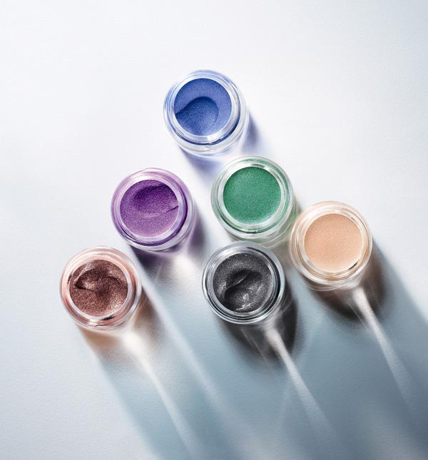 Estée Lauder presenta Pure Color Stay-On Shadow (y más)